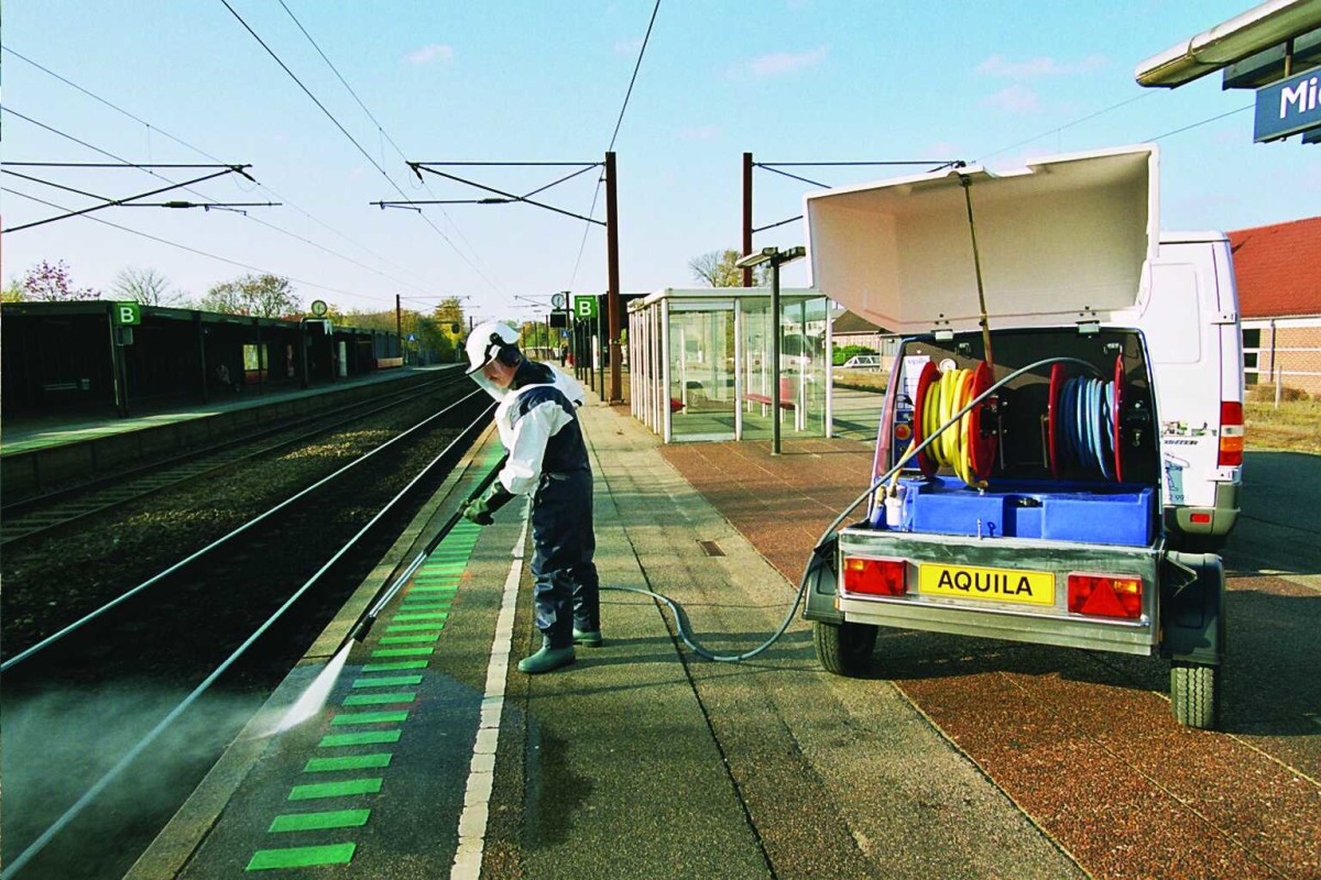 Nettoyeur haute pression autonome 200 BAR - SD203 Autolaveuse