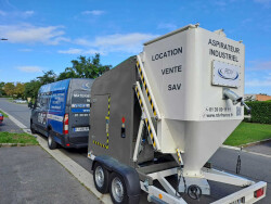 MOBILVAC 55 - Centrale d’aspiration industrielle sur remorque Aspirateur sur remorque