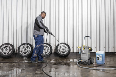 NETTOYEUR HAUTE PRESSION eau froide HD 6/15 M Nettoyeur Haute Pression Eau Froide KARCHER