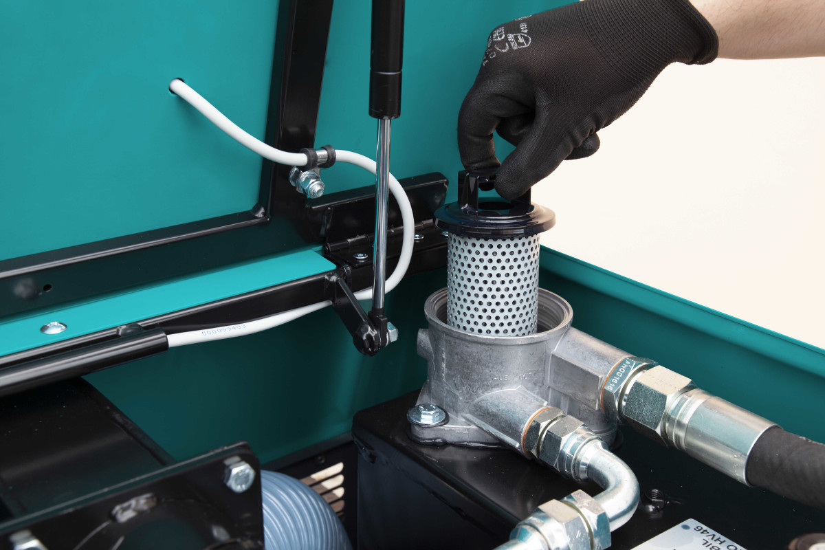 MAGNUM | BALAYEUSE AUTOPORTEE HYDRAULIQUE Balayeuses