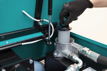MAGNUM | BALAYEUSE AUTOPORTEE A BENNAGE HYDRAULIQUE Balayeuses